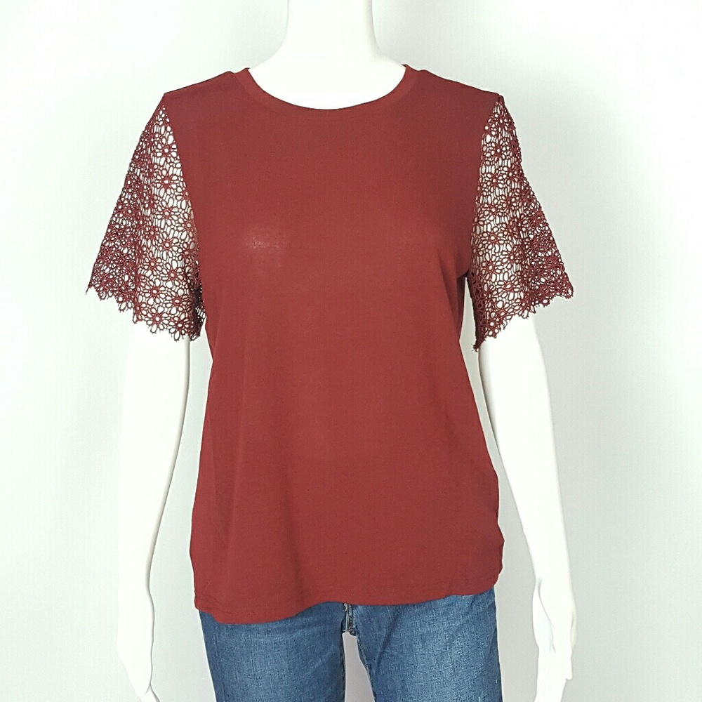 NWT MILEY+MOLLY TOP COLOR BURGANDY